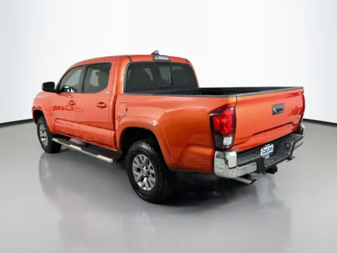 More photos of 2018 Toyota Tacoma SR5 at CarLink Fort Myers, FL