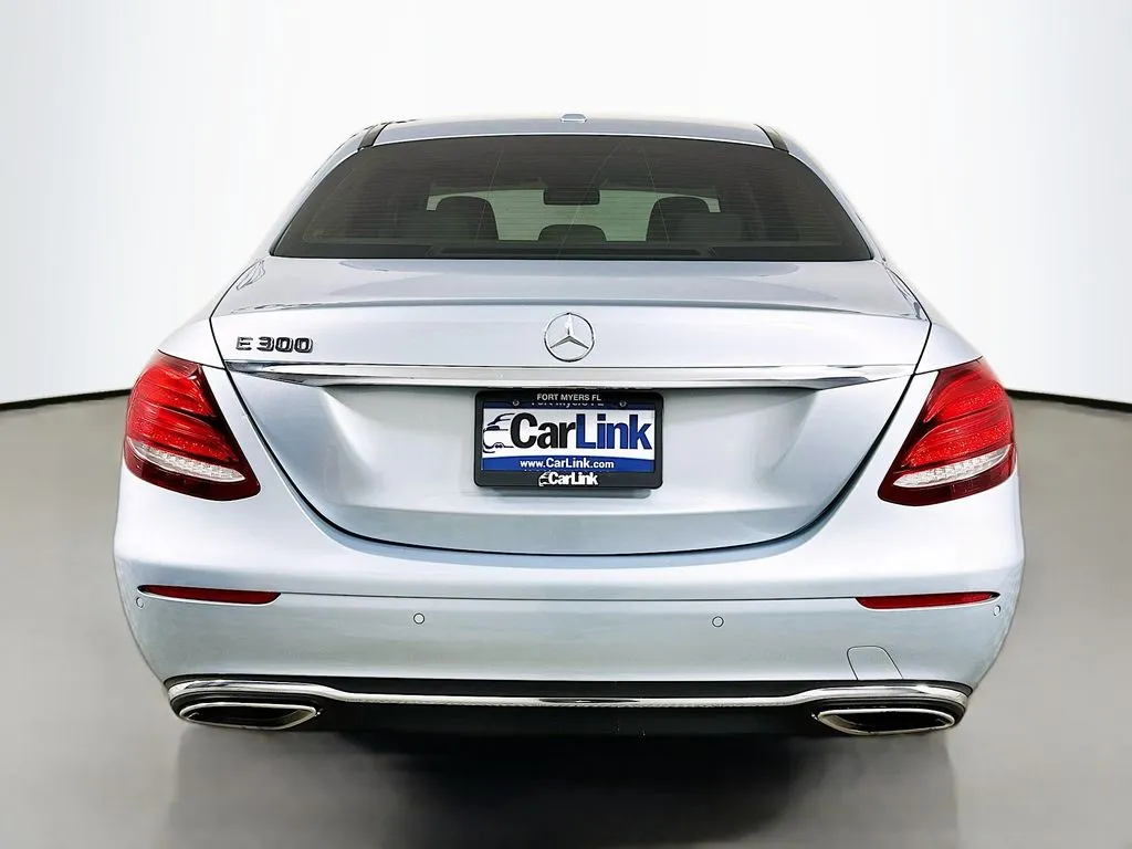 2018 Mercedes-Benz E-Class E300 - Photo 7