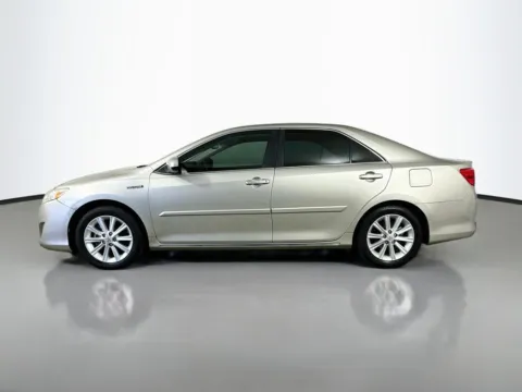 More photos of 2014 Toyota Camry Hybrid XLE at CarLink Fort Myers, FL