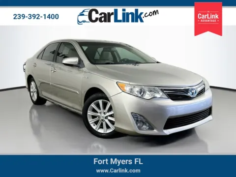 Beige 2014 Toyota Camry Hybrid XLE for sale in Fort Myers, FL