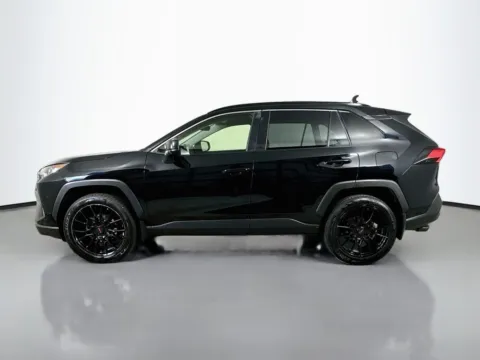 More photos of 2019 Toyota RAV4 LE at CarLink Fort Myers, FL