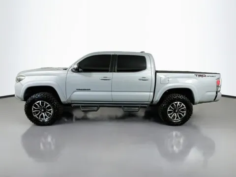 More photos of 2020 Toyota Tacoma TRD Sport at CarLink Fort Myers, FL