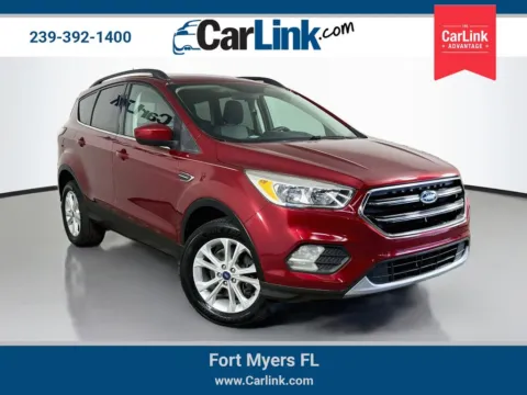 Red 2018 Ford Escape SE for sale in Fort Myers, FL