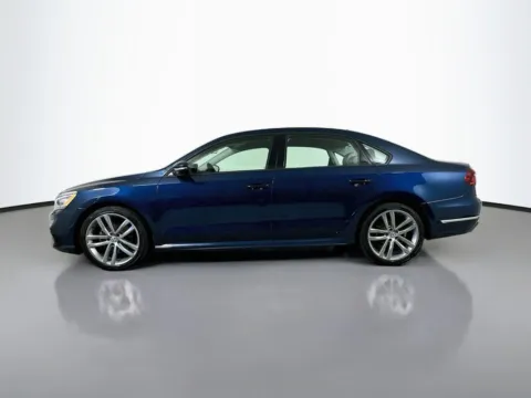 More photos of 2018 Volkswagen Passat 2.0T R-Line at CarLink Fort Myers, FL