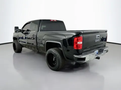 More photos of 2016 GMC Sierra 1500 SLE at CarLink Fort Myers, FL