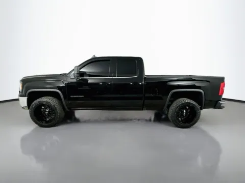 More photos of 2016 GMC Sierra 1500 SLE at CarLink Fort Myers, FL