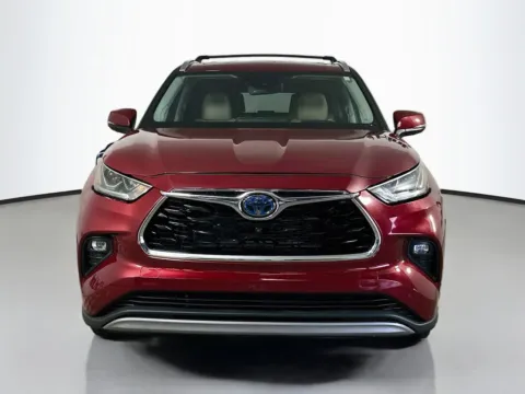 Photos of 2022 Toyota Highlander Hybrid Platinum for sale in Fort Myers, FL at CarLink Fort Myers