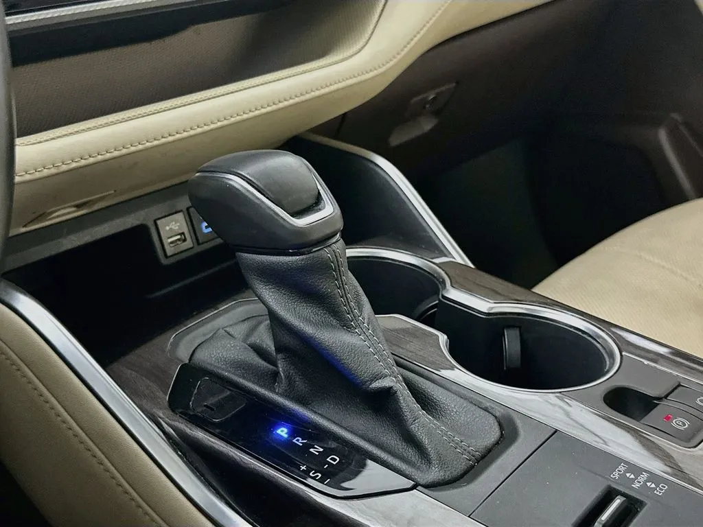 2022 Toyota Highlander Platinum - Photo 20