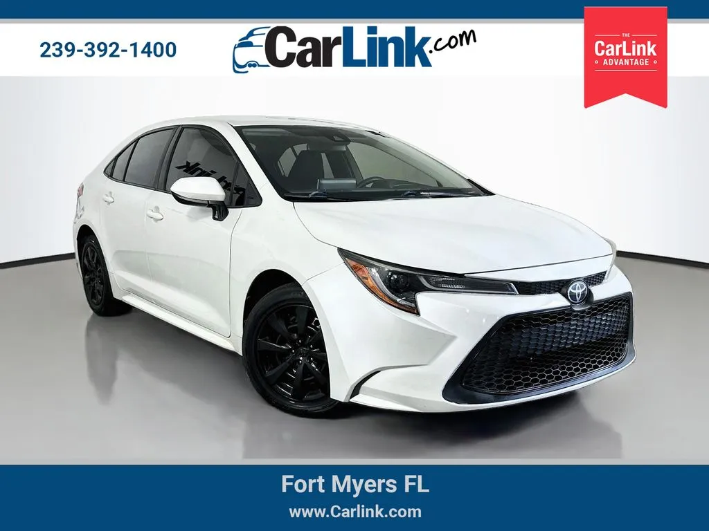 White 2020 Toyota Corolla LE for sale in Fort Myers, FL