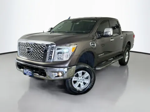 Another view of 2017 Nissan Titan SL for sale in Fort Myers, FL at CarLink Fort Myers