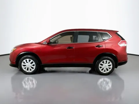 More photos of 2016 Nissan Rogue S at CarLink Fort Myers, FL