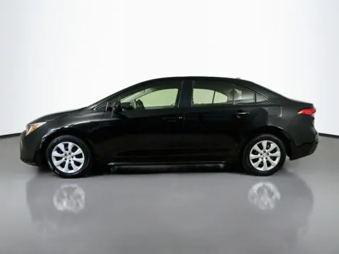 More photos of 2021 Toyota Corolla LE at CarLink Fort Myers, FL