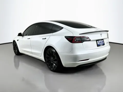 More photos of 2023 Tesla Model 3 Performance at CarLink Fort Myers, FL