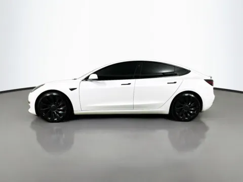 More photos of 2023 Tesla Model 3 Performance at CarLink Fort Myers, FL