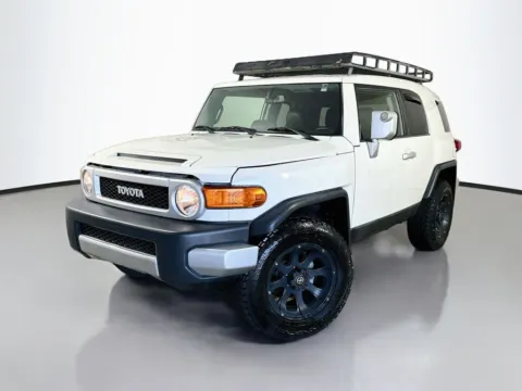 Another view of 2011 Toyota FJ Cruiser for sale in Fort Myers, FL at CarLink Fort Myers