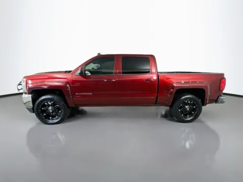More photos of 2017 Chevrolet Silverado 1500 LT at CarLink Fort Myers, FL