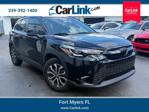 Black 2024 Toyota Corolla Cross Hybrid SE for sale in Fort Myers, FL