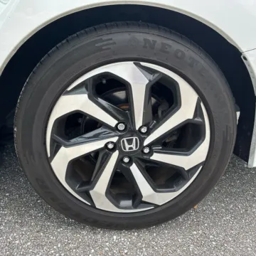More photos of 2016 Honda Accord EX at CarLink Fort Myers, FL