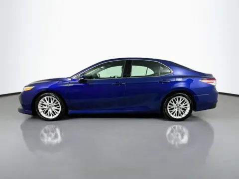 More photos of 2018 Toyota Camry XLE at CarLink Fort Myers, FL