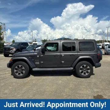 More photos of 2018 Jeep Wrangler Unlimited Sahara at CarLink Fort Myers, FL