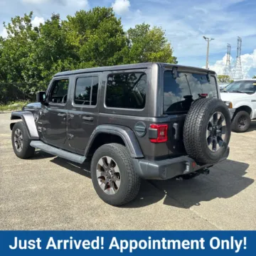 More photos of 2018 Jeep Wrangler Unlimited Sahara at CarLink Fort Myers, FL