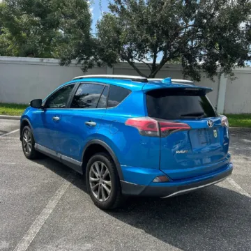 More photos of 2018 Toyota RAV4 Limited at CarLink Fort Myers, FL