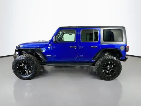 More photos of 2018 Jeep Wrangler Unlimited Sport S at CarLink Fort Myers, FL