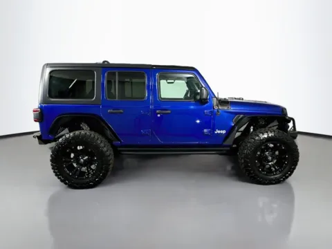 More photos of 2018 Jeep Wrangler Unlimited Sport S at CarLink Fort Myers, FL