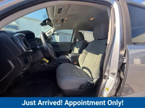 More photos of 2019 Toyota Tacoma SR at CarLink Fort Myers, FL