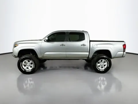 More photos of 2019 Toyota Tacoma SR at CarLink Fort Myers, FL