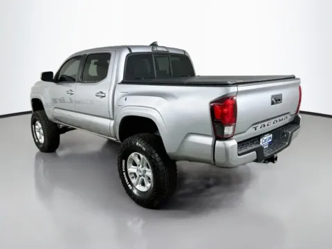 More photos of 2019 Toyota Tacoma SR at CarLink Fort Myers, FL