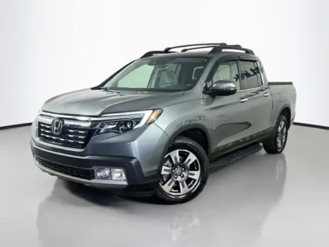 Another view of 2017 Honda Ridgeline RTL-E for sale in Fort Myers, FL at CarLink Fort Myers