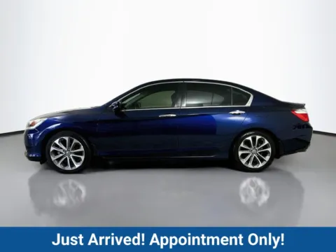 More photos of 2015 Honda Accord Sport at CarLink Fort Myers, FL