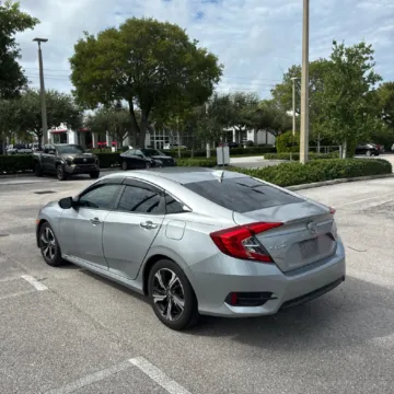 More photos of 2018 Honda Civic Touring at CarLink Fort Myers, FL
