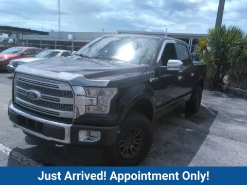 Black 2015 Ford F-150 Platinum for sale in Fort Myers, FL