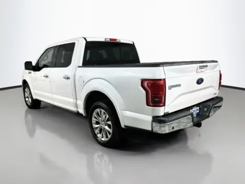 More photos of 2015 Ford F-150 Lariat at CarLink Fort Myers, FL