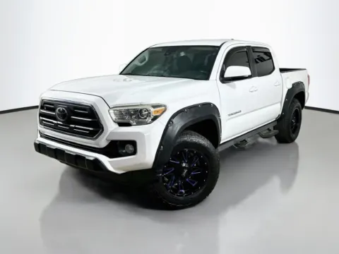Another view of 2019 Toyota Tacoma SR5 for sale in Fort Myers, FL at CarLink Fort Myers
