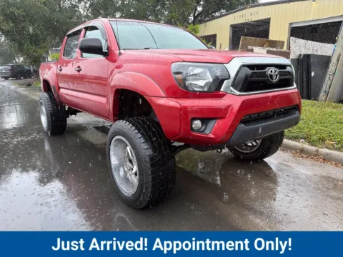 More photos of 2015 Toyota Tacoma PreRunner at CarLink Fort Myers, FL