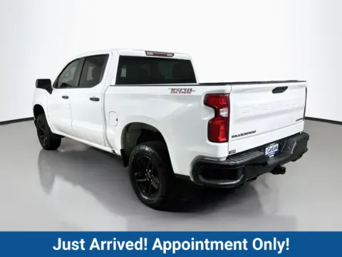 More photos of 2020 Chevrolet Silverado 1500 Custom Trail Boss at CarLink Fort Myers, FL