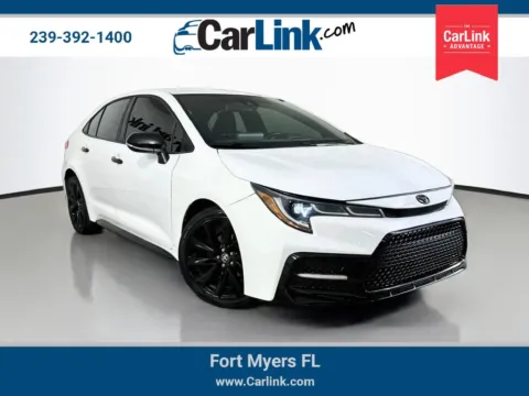 White 2022 Toyota Corolla SE Nightshade for sale in Fort Myers, FL