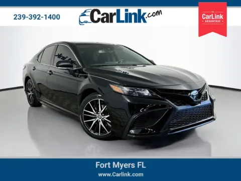 Black 2022 Toyota Camry SE for sale in Fort Myers, FL