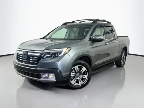 Another view of 2017 Honda Ridgeline RTL-E for sale in Fort Myers, FL at CarLink Fort Myers