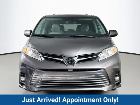 Photos of 2020 Toyota Sienna XLE Premium for sale in Fort Myers, FL at CarLink Fort Myers