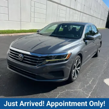 Another view of 2022 Volkswagen Passat 2.0T SE for sale in Fort Myers, FL at CarLink Fort Myers
