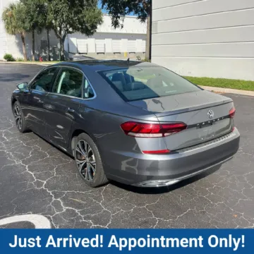 More photos of 2022 Volkswagen Passat 2.0T SE at CarLink Fort Myers, FL