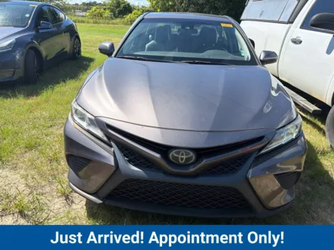 Photos of 2020 Toyota Camry SE for sale in Fort Myers, FL at CarLink Fort Myers