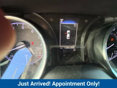 More photos of 2020 Toyota Camry SE at CarLink Fort Myers, FL