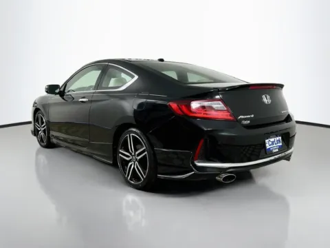 More photos of 2016 Honda Accord Touring at CarLink Fort Myers, FL