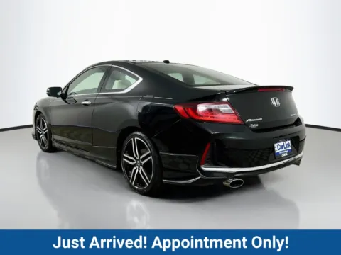 More photos of 2016 Honda Accord Touring at CarLink Fort Myers, FL