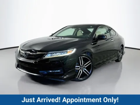 Another view of 2016 Honda Accord Touring for sale in Fort Myers, FL at CarLink Fort Myers